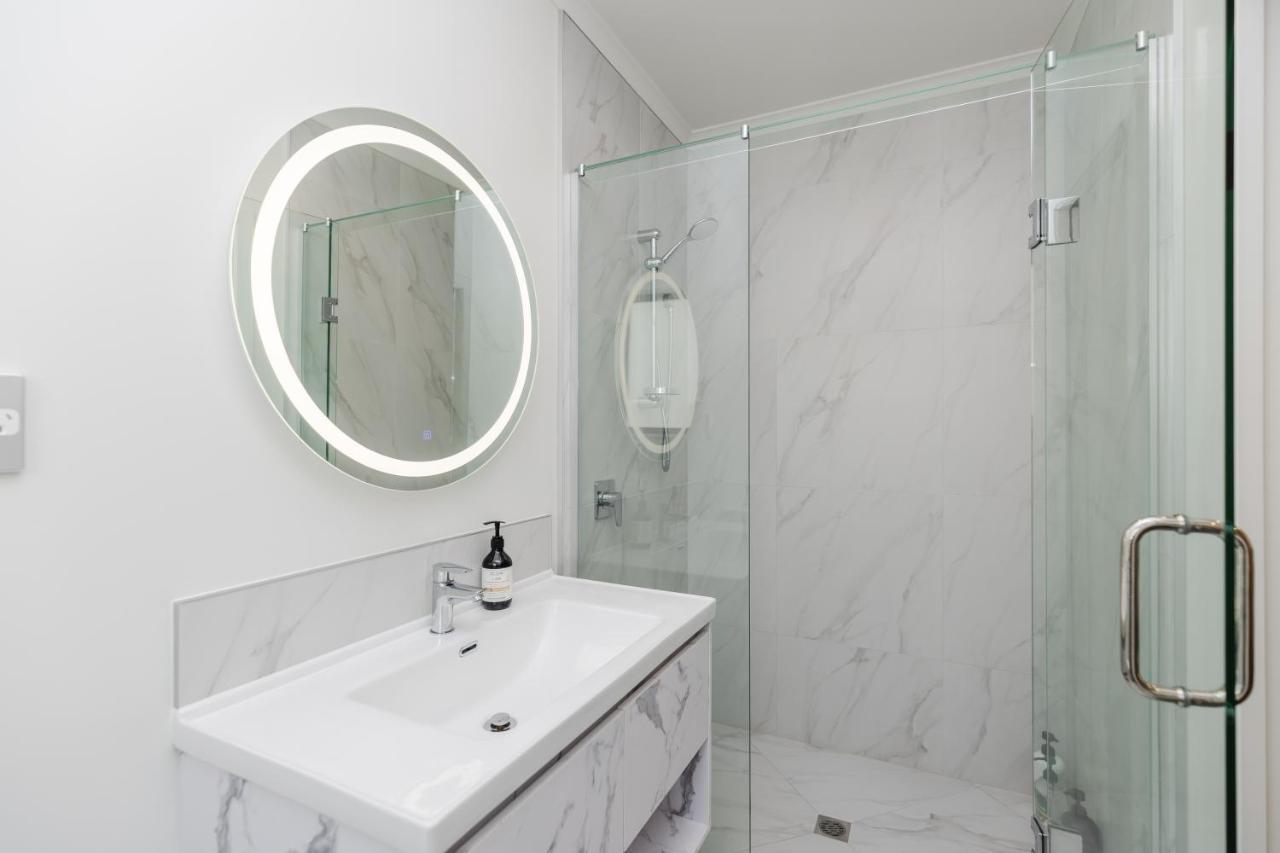 Stay In Newly Built House Hamilton Buitenkant foto