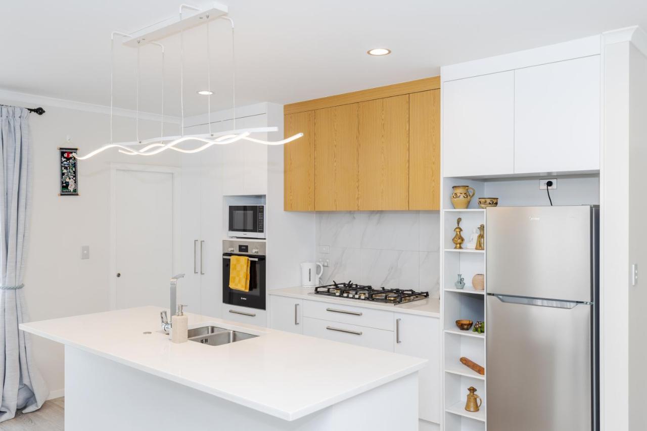 Stay In Newly Built House Hamilton Buitenkant foto